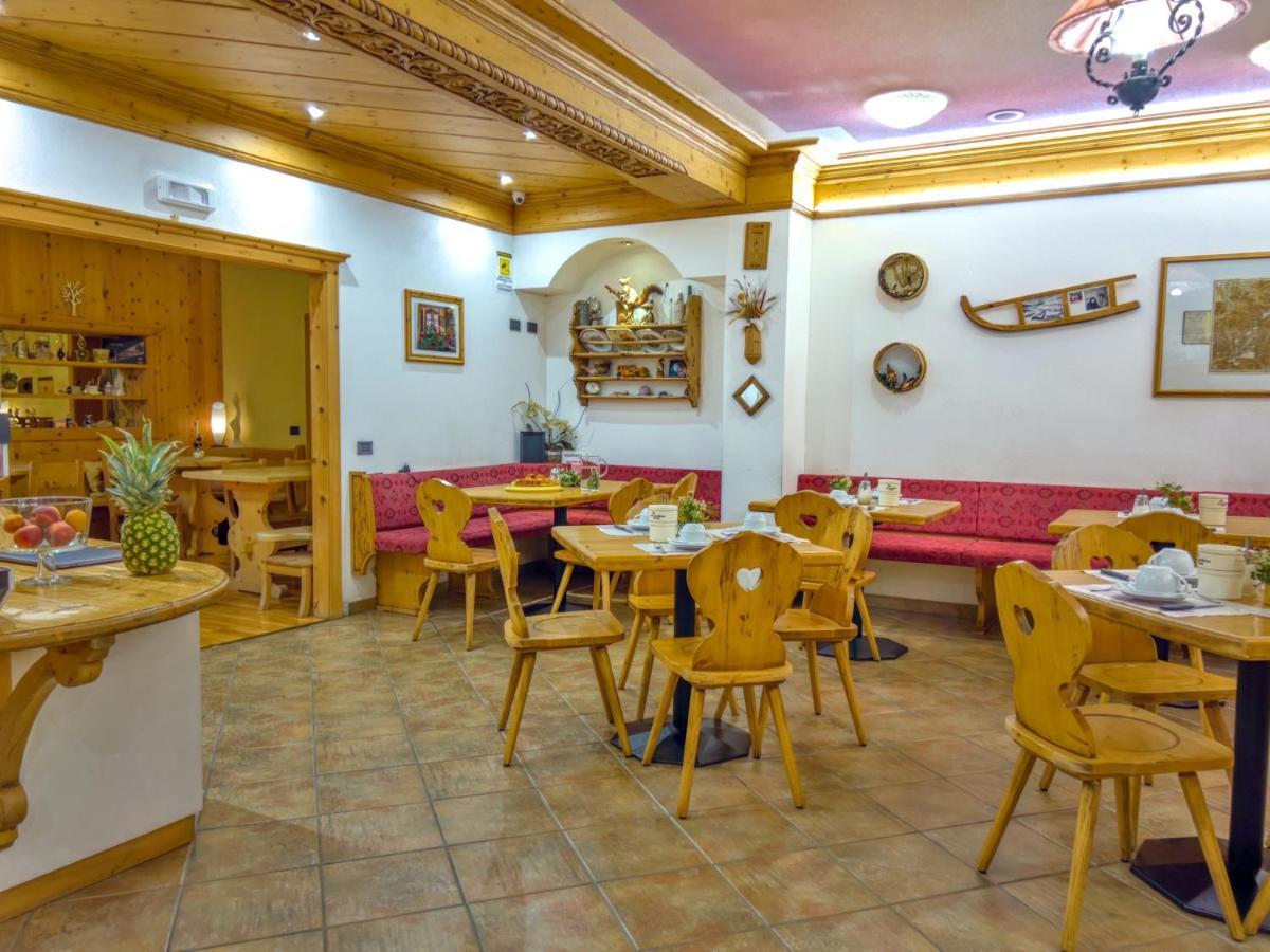 Hotel Garni Francescato Livigno Exterior foto