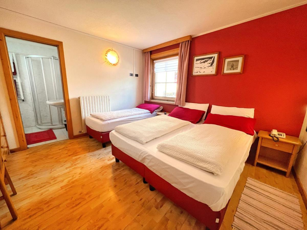 Hotel Garni Francescato Livigno Exterior foto