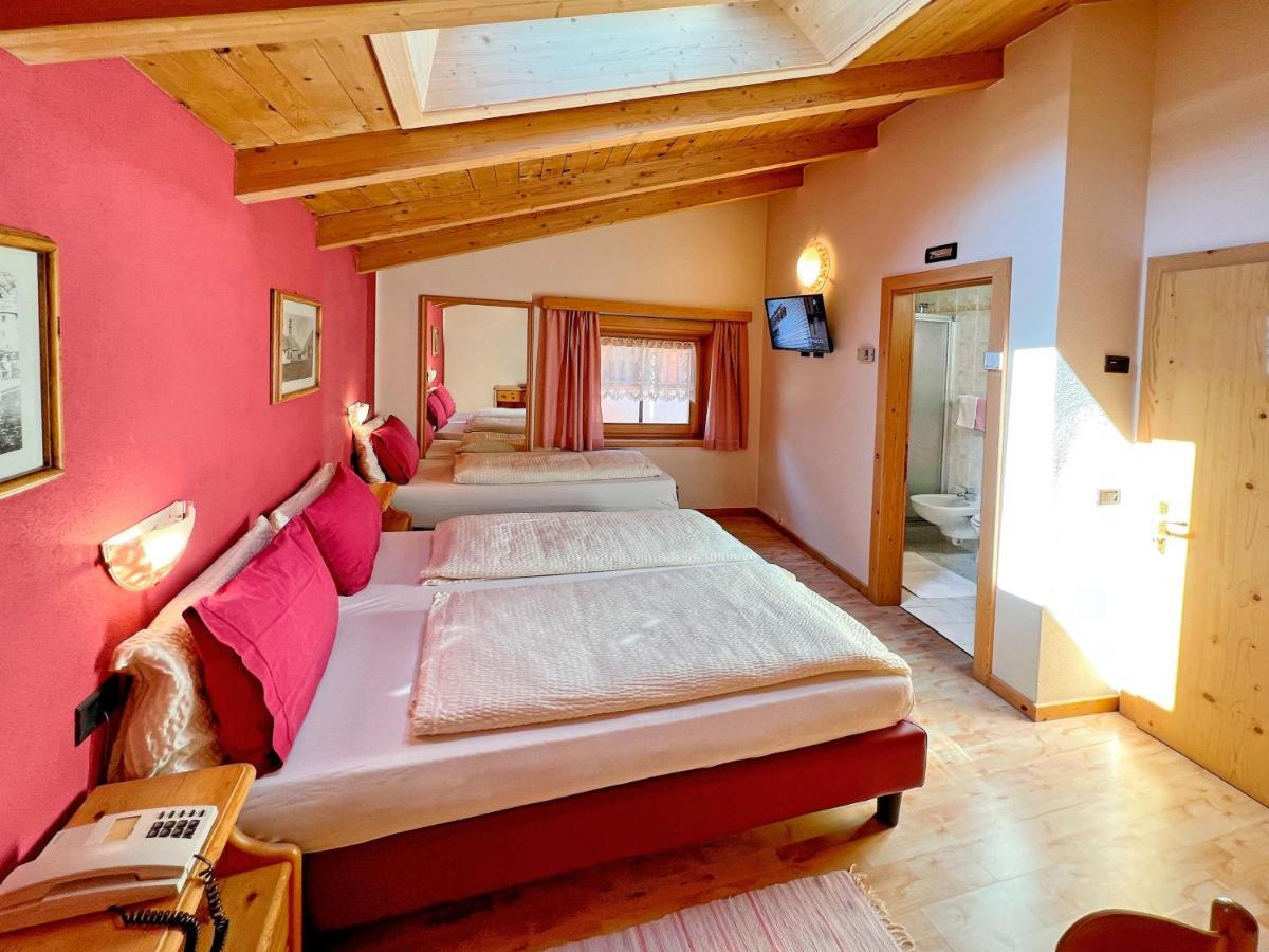 Hotel Garni Francescato Livigno Exterior foto