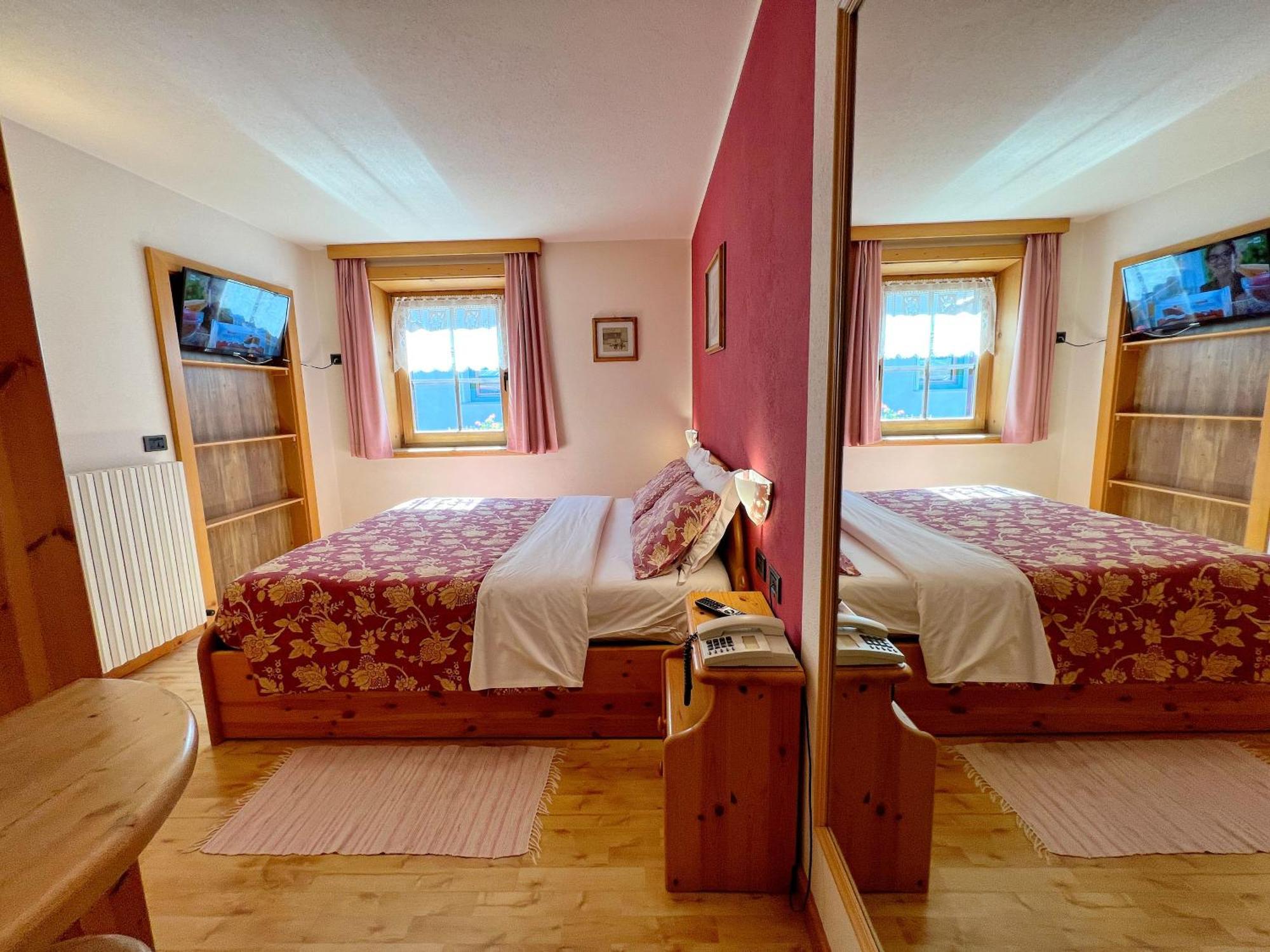 Hotel Garni Francescato Livigno Exterior foto