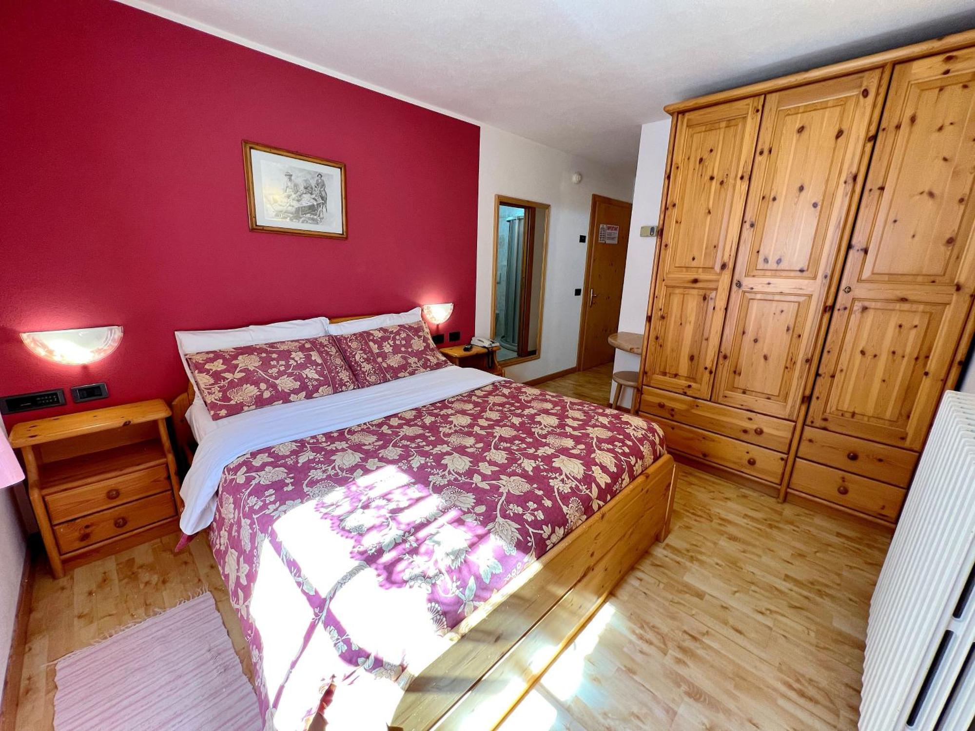 Hotel Garni Francescato Livigno Exterior foto